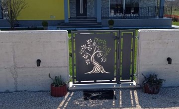 mit Terrasse, Grill und Garten 2