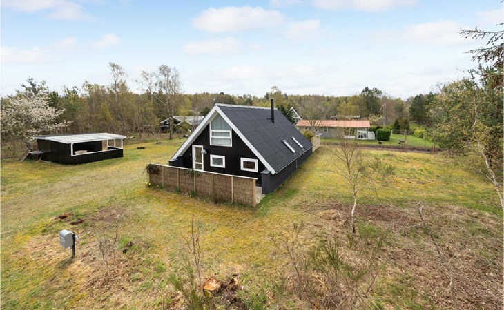 Cozy home in Glesborg with WiFi 1