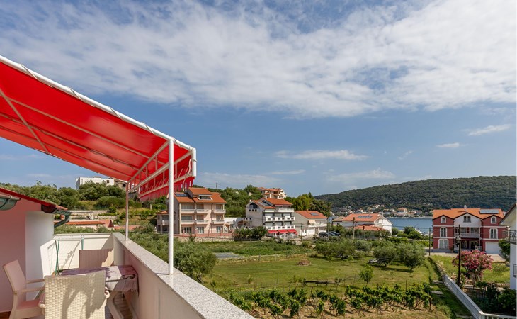 Beautiful apartment in Supetarska Draga 1