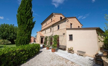 Villa Gelso mit Pool, Sauna und atemberaubender Aussicht 2