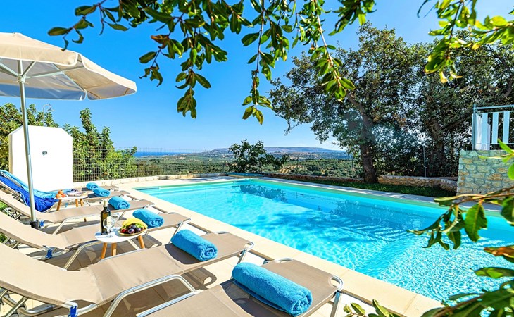 für 12 Personen in Kastellos, Kreta (West-Kreta) 1