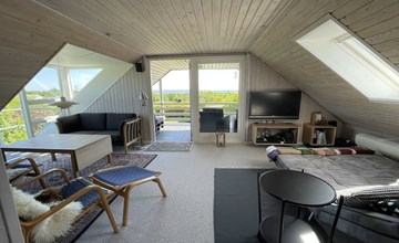 "Asmod" - 450m from the sea 2