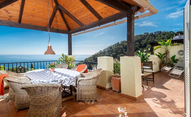 in Almuñécar mit Terrasse und Meerblick 1