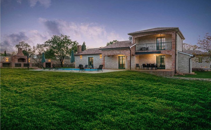 Beautiful home in Vodnjan 1