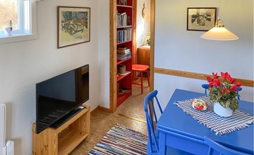 2 bedroom awesome home in Löttörp 3