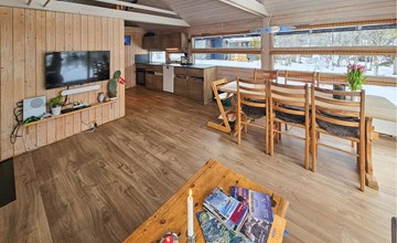 Stunning home in Nesbyen with WiFi 3