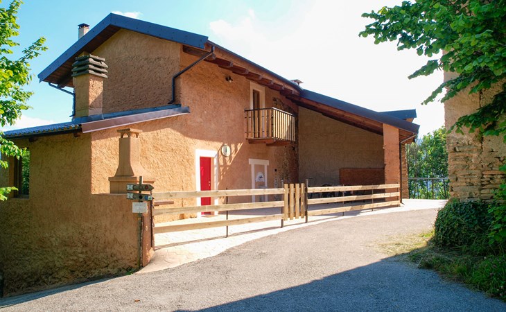 Poderi Alugi Serravalle 1