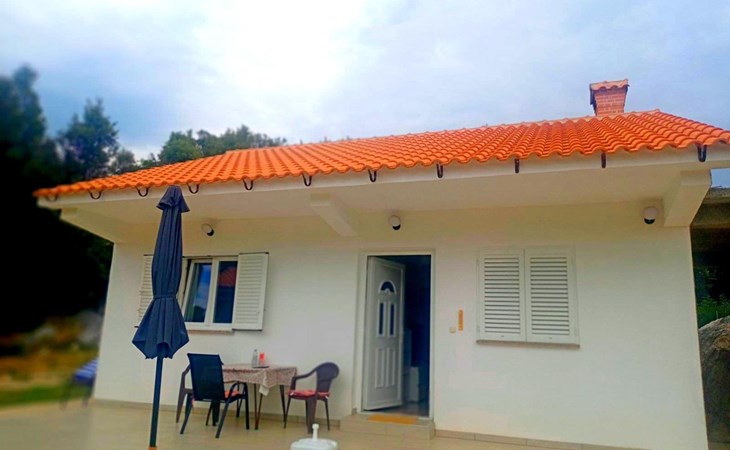 "Waldhaus" in der Nähe des Strandes 1