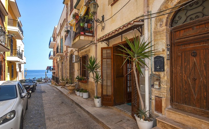 3 bedroom stunning home in Trappeto 1