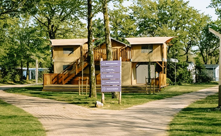 Baumhaus mit Whirlpool | 6 Pers.  1