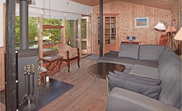 Amazing home in Blåvand with WiFi 2