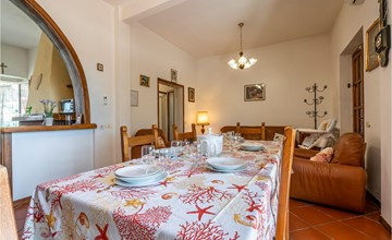 Cozy home in Capezzano Pianore 3
