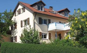 Haus Holzheimer mit Blick auf die Rhön 2