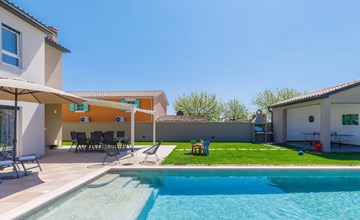 Villa Edi 2