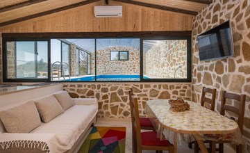 Charmantes Steinhaus mit tollem Panoramablick 3