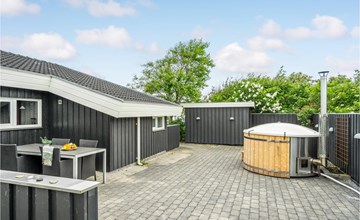 Lovely home in Hjørring with WiFi 2