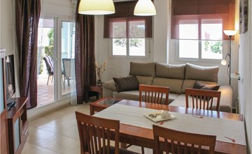 2 bedroom lovely apartment in Roldan 2