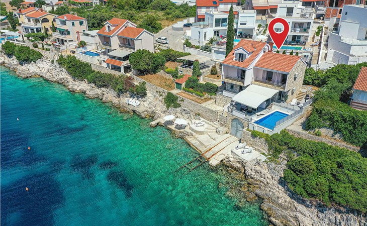 4 bedroom cozy home in Razanj 1