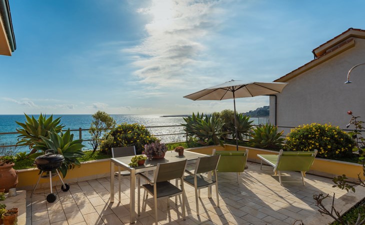 Terrace overlooking the sea 1