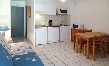 The Hamlets of the Ocean 22 3