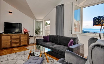 Nice apartment in Makarska with WiFi 2