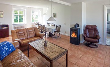 3 bedroom gorgeous home in Harpelunde 3