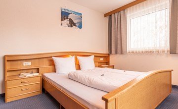 Apart Romantica (KPL211) 3