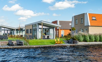 Knilles 4p. aan het water 2