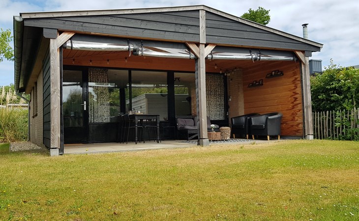 Horrelshoogte 15 vakantie bungalow in Ouddorp aan Zee 1