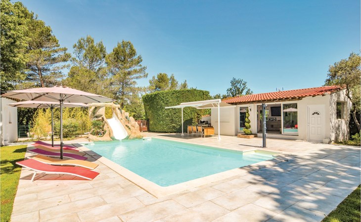 Pet friendly home in Trets 1
