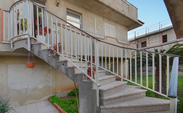 Stunning apartment in Rosolini with WiFi 1
