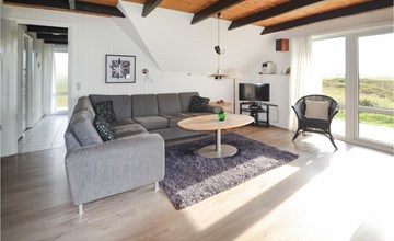 Cozy home in Hvide Sande with sauna 2