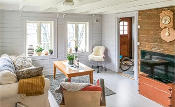 2 bedroom amazing home in Farsund 2
