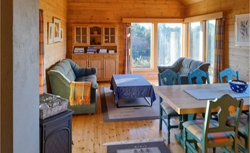 4 bedroom stunning home in Auklandshamn 3