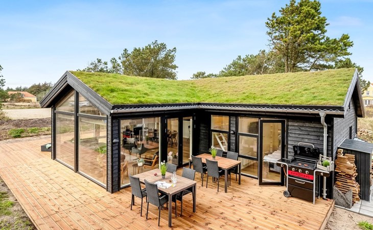 "Elisenda" - 625m from the sea 1