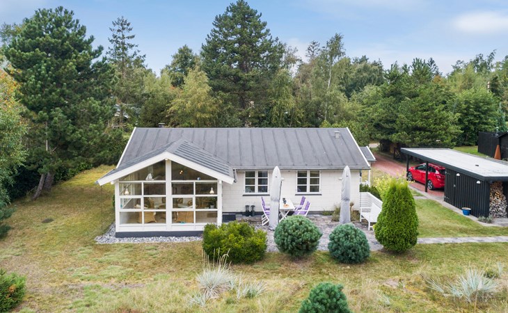 Awesome home in Væggerløse with WiFi 1