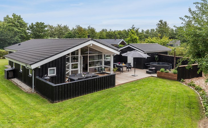 Amazing home in Hemmet with sauna 1