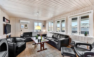 3 bedroom gorgeous home in Hvide Sande 2