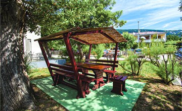 Awesome apartment in Baska with WiFi 3