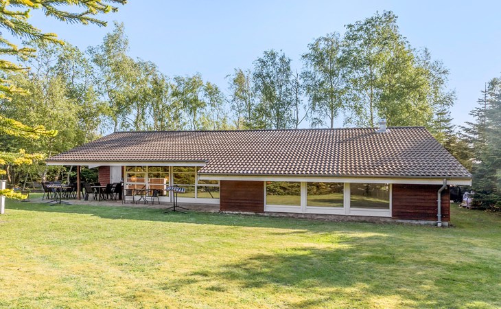 Nice home in Væggerløse with sauna 1