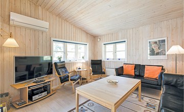 Beautiful home in Nexø with kitchen 2