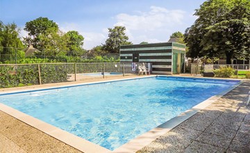 Nice home in Stavenisse with swimming pool 2