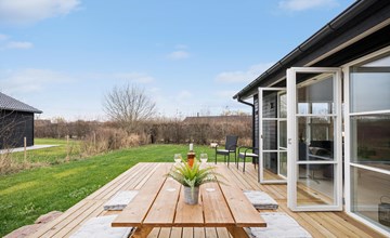 3 bedroom stunning home in Frørup 2