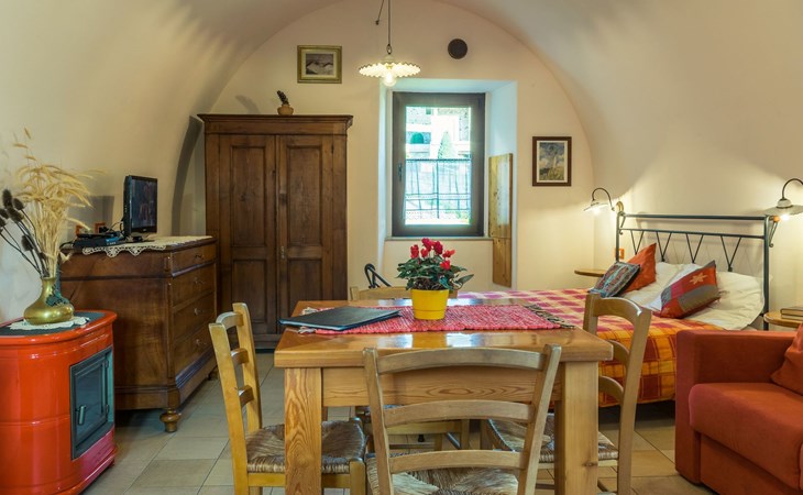 Studio-Apartment mit Balkon mit Seeblick und Zugang zum Garten 1