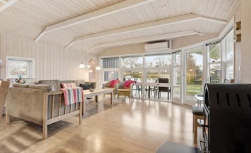 Nice home in Ebeltoft with sauna 2