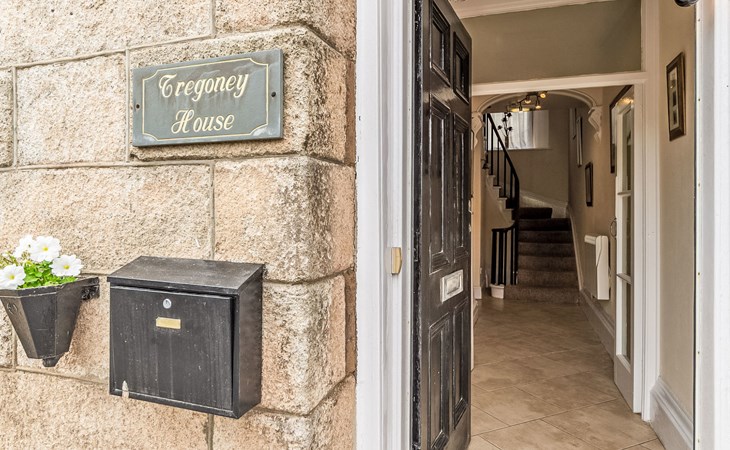 Tregony House 2 Bedrooms 1