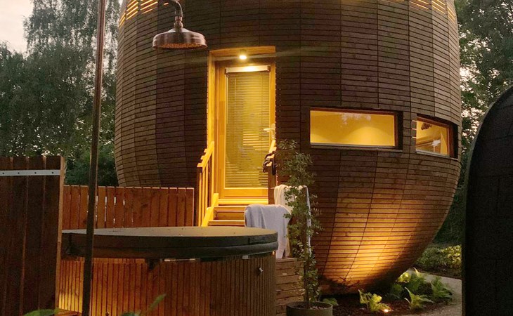 The Nutshell mit Hot Tub und Sauna | 2 Personen 1