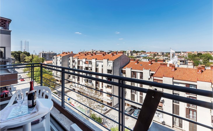 1 bedroom beautiful apartment in Pula 1
