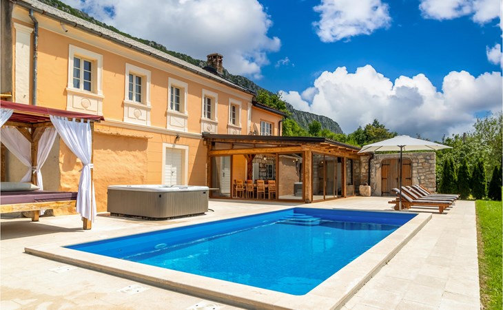 Lovely home in Bribir 1