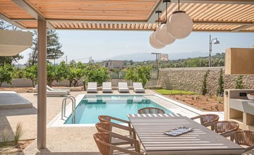 "Villa Portokalea", direkt am Meer 2